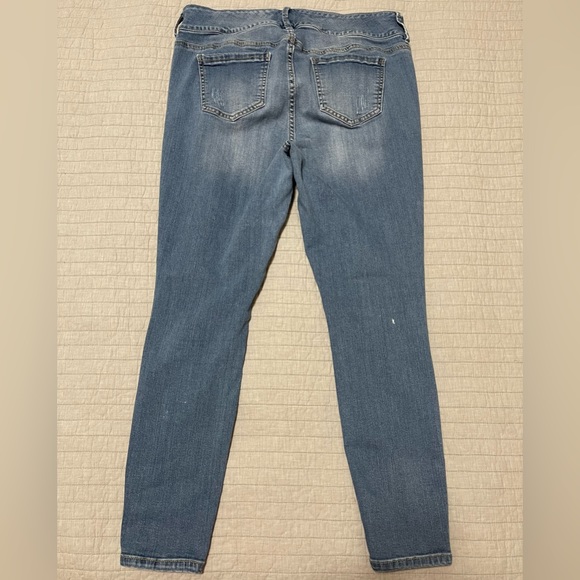 Torrid Premium Stretch Jegging Skinny Jeans Med Wash Size 16 R - Picture 10 of 12